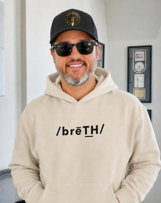 Breathe Men’s box hoodie